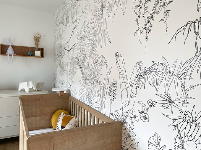 Ohmywall-Papier-peint-jungle-tropical-noir-et-blanc-chambre-enfant-2.jpg
