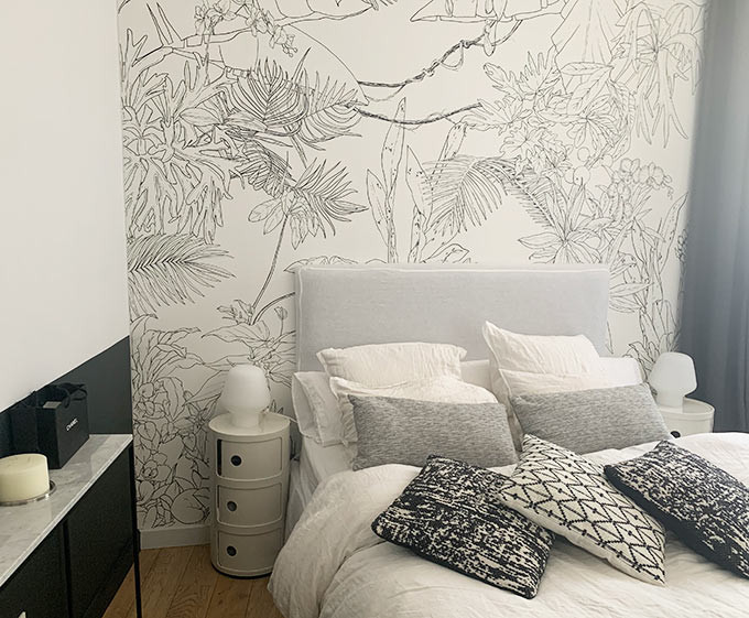 Ohmywall-papier-peint-jungle-tropical-noir-et-blanc-chambre-Chouchane-T-1.jpg