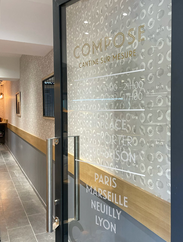 réalisation par OhMyWall de papier peint sur mesure pour COMPOSE - CANTINE SUR MESURE